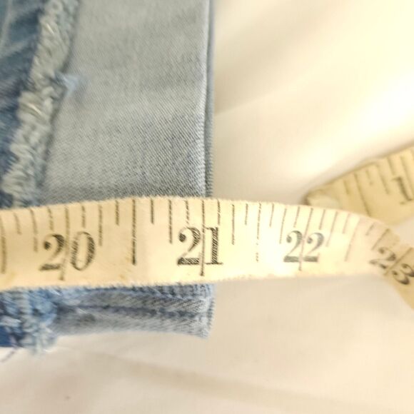 NWT NYDJ Womens 10 31x21 Marilyn Straight Leg Crop Blue Jeans Not Your Daughters - Picture 8 of 8